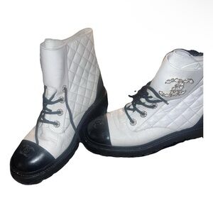 CHANEL Quilted White and Black Lace-Up Boots